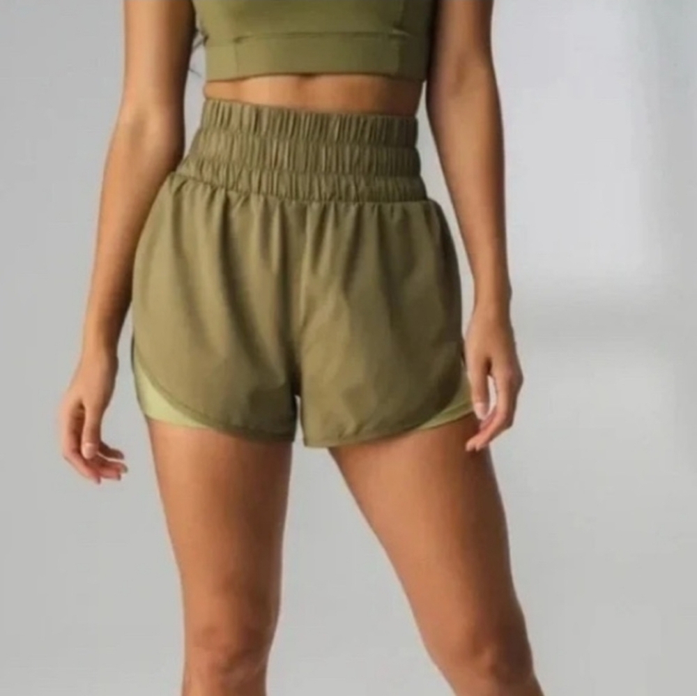 Balance Athletica | Breeze Shorts Olive